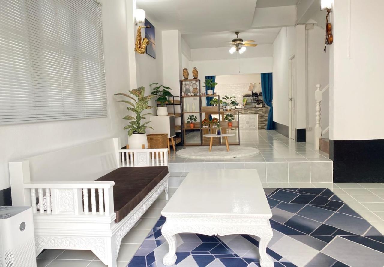 Villa Boxsoon Nimman 2 # 4Beds 3Baths à Chiang Mai Extérieur photo